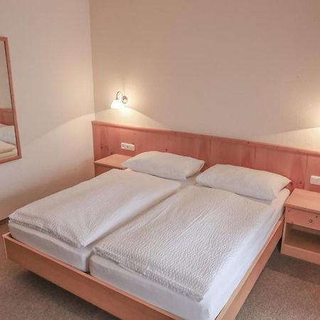 Gasthof Pension Pichlernwirt Himmelberg エクステリア 写真